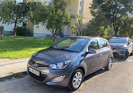 Hyundai i20 5-Türer 1.4 Trend