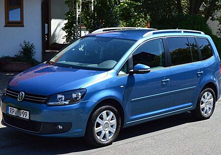 VW Touran Volkswagen Diesel 1.6 TDI DPF Cup