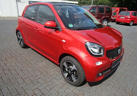 Smart ForFour for four Navi-Automatik-el.Faltdach erst 3600KM