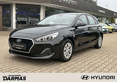 Hyundai i30 1.0 Turbo Navi Scheckheft 8-fach bereift