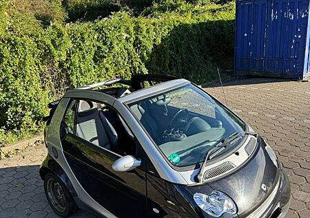 Smart ForTwo Cabrio mit HU 04/2027