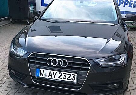 Audi A4 Avant 2.0 TDI DPF clean diesel multitronic Ambitio