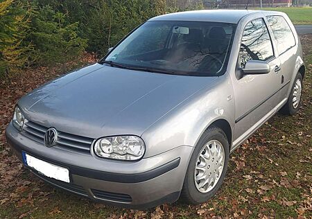 VW Golf Volkswagen 1.4Special