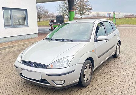 Ford Focus 94.000 KM & TÜV 09/2025 & NEUE Kupplung