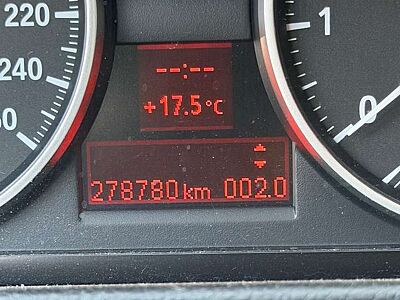 BMW 320 320i