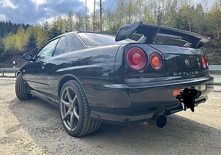Nissan Skyline R34 GT-T