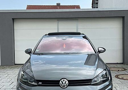 VW Golf R Volkswagen Performance 4Motion Vollausstattung * Akra