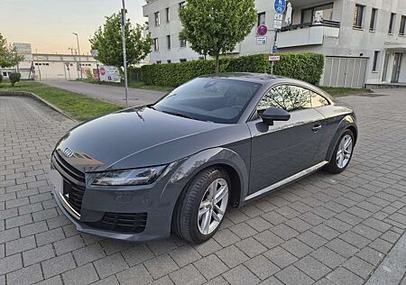 Audi TT Coupe Coupe 1.8 TFSI S tronic
