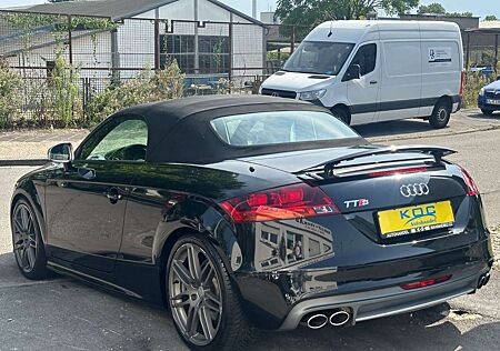 Audi TT S Roadster 2.0 TFSI quattro