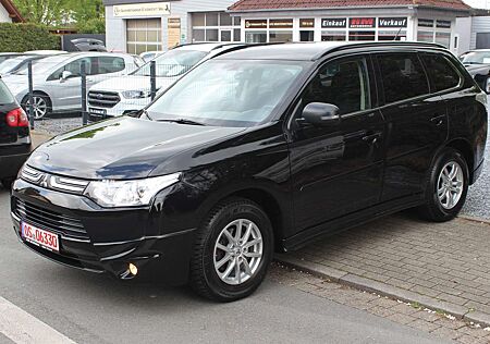 Mitsubishi Outlander 4WD Allradantrieb*HU.AU.NEU*Finanzierung*
