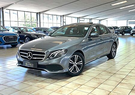 Mercedes-Benz E 300 Avantgarde*LEDER*LED*EGSD*NAVI*KAMERA*