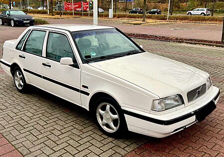 Volvo 460 2.0i