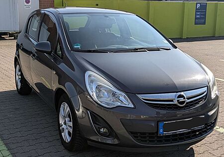 Opel Corsa Satellite