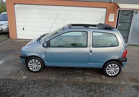 Renault Twingo 1.2L*NUR 114 TKM*TÜV+ÖL+ZAHNRIEMEN NEU ...