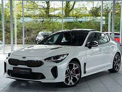 Kia Stinger GT 4WD *1.Hand *Pano *H&K *Memory *H-UP