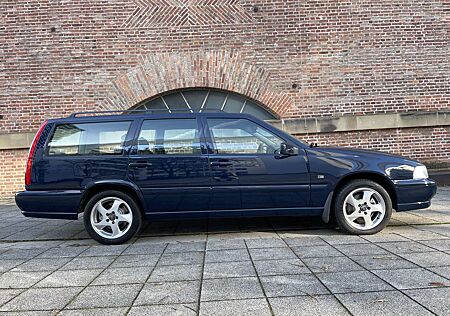 Volvo V70 2.5 Metropolitan