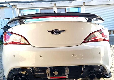 Hyundai Genesis Coupe Genesis Coupé 3.8 R-Spec – Sondermodell SOUNDCHECK