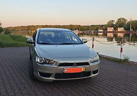 Mitsubishi Lancer 2.0 DI-D Lim