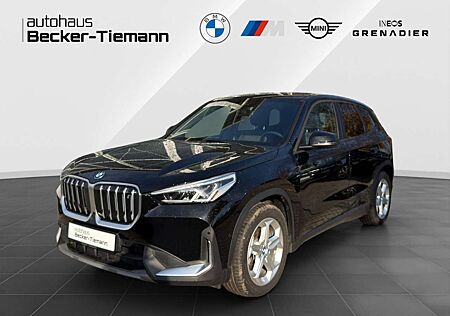 BMW iX 1 xDrive30 18" / AHK / DAB / DrivAss / RFK / Sitzh