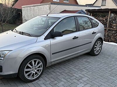Ford Focus 1.6 16V Trend