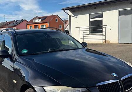 BMW 320i 320 Touring