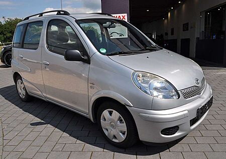 Toyota Yaris Verso 1.4 D-4D Sol * 85.500 KM - TÜV NEU *