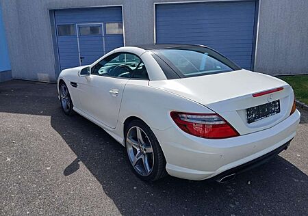 Mercedes-Benz SLK 200 CarbonLOOK Edition