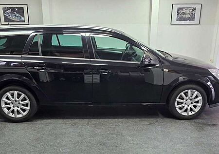 Opel Astra 1,6 Edition AHK WR+SR Klima TÜV 10/2027