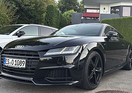Audi TT Coupe 1.8 TFSI S tronic S-Line