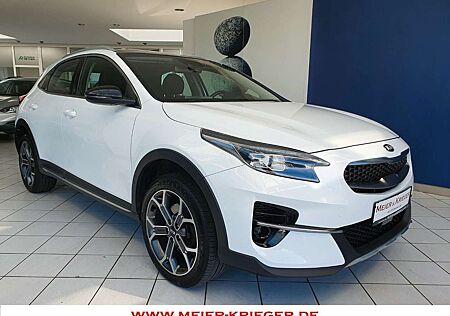 Kia XCeed Spirit Aut/Panorama/AHK/ACC/JBL/Kamera/18"