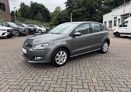 VW Polo Volkswagen V Highline