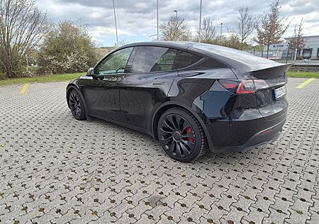 Tesla Model Y Performance Dual Motor AWD