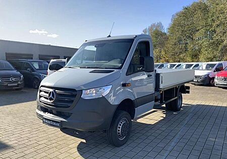 Mercedes-Benz Sprinter gebraucht kaufen Mercedes-Benz Sprinter 519 CDI Pritsche 4x4 Mittel Klima Distronic 2-Sitz