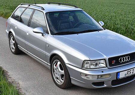 Audi RS2 80 Avant