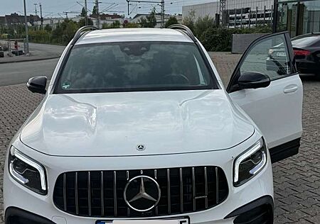 Mercedes-Benz GLB 35 AMG 4Matic Speedshift DCT 8G