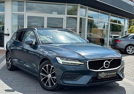 Volvo V60 2.0 D4 Kombi Momentum"1.HAND"NAVI"AHK"LED"