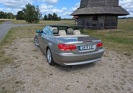 BMW 320i 320 Cabrio Aut.