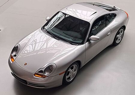 Porsche 996 911 Carrera