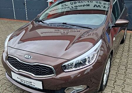 Kia XCeed Ceed SW / cee'd SW 1.6 GDI Dream-Team Klimaautomatik NSW, PDC hinten