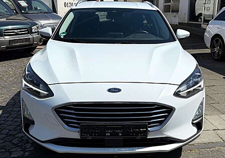 Ford Focus Turnier Titanium X Aut. Kamera 1.Hand LED