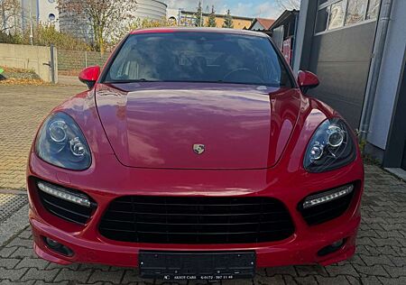 Porsche Cayenne Turbo S/KERAMIK/PDLS/PCM/Navi/Kamera/