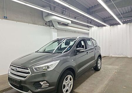 Ford Kuga Navi PDC Einparkhilfe Standheizung Sitzheizung