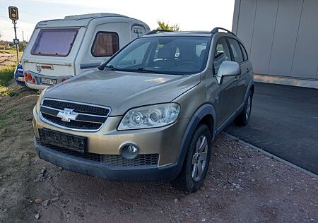Chevrolet Captiva 2.4 4WD 7 Sitzer LT