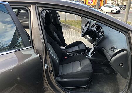 Kia Cee'd Ceed / Vision