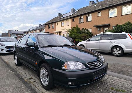 Toyota Avensis 1.8 VVT-i | 1. Hand | TÜV neu