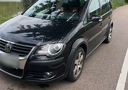 VW Touran Volkswagen 2.0 TDI DPF DSG Highline