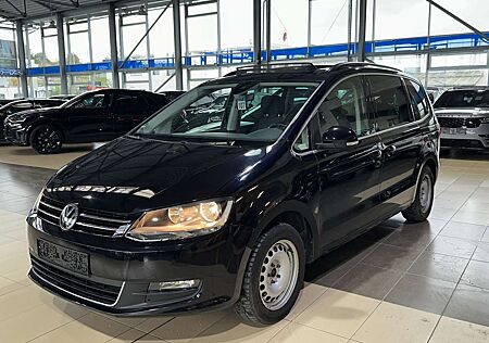 VW Sharan gebraucht kaufen VW Sharan Volkswagen Comfortline 7-Sitzer Pano. Dynaudio R.Cam
