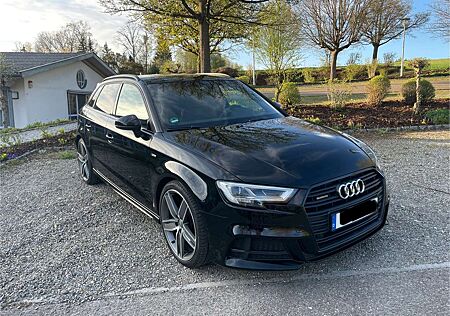 Audi A3 Sportback 2.0 TFSI Sportback quattro S tronic s