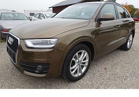 Audi Q3 2.0 TDI quattro Bi-Xenon Navi PDC S-Line 8x Alu