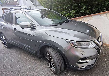Nissan Qashqai 1.3 DIG-T TEKNA Plus